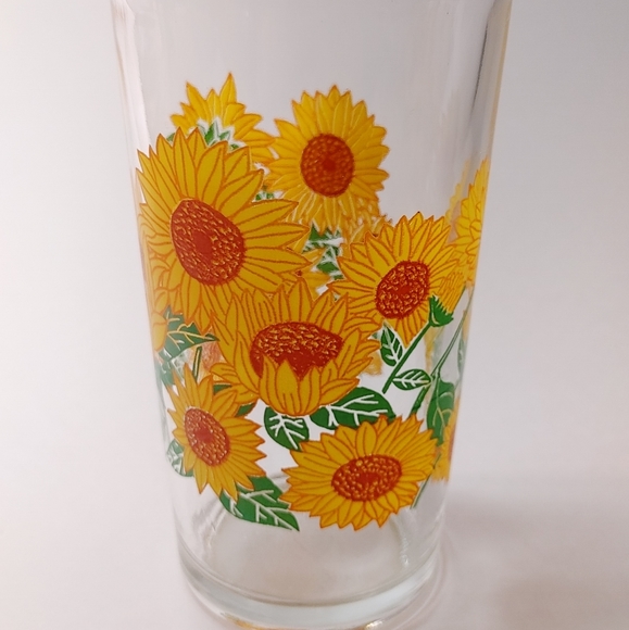 Set of 2 - Sunflowers pattern juice glasses - Picture 4 of 5